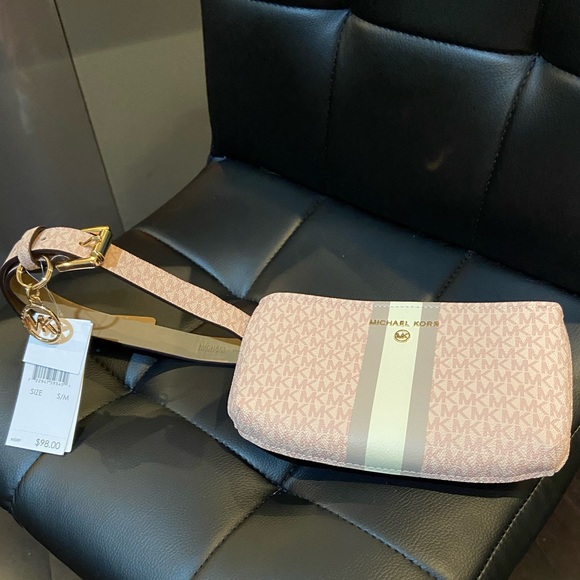 Michael Kors Handbags - MICHAEL KORS CROSSBODY/BELT BAG IN LIGHT PINK & LILAC SIZE S/M